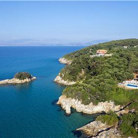 7 bedroom seafront luxury villa with pool & jacuzzi, near Acharavi, sleeps 14-15